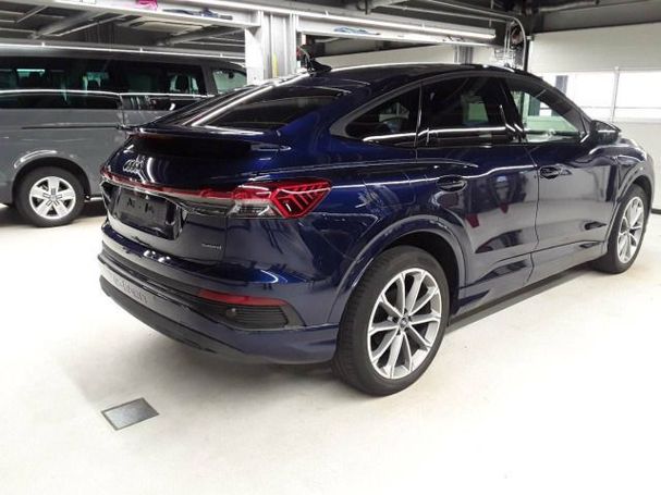 Audi Q4 45 quattro e-tron Sportback 210 kW image number 2