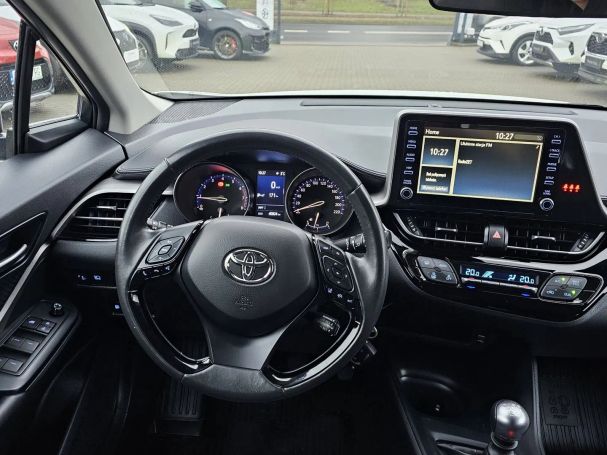 Toyota C-HR 1.2 85 kW image number 10