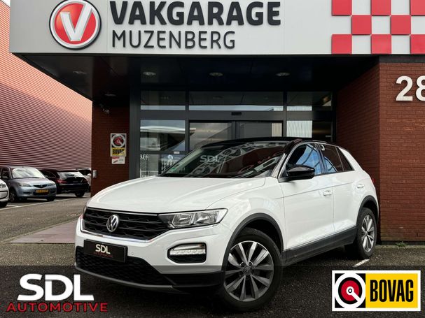 Volkswagen T-Roc 1.0 TSI Style 85 kW image number 2