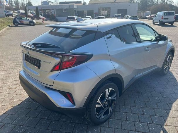 Toyota C-HR Hybrid 90 kW image number 24