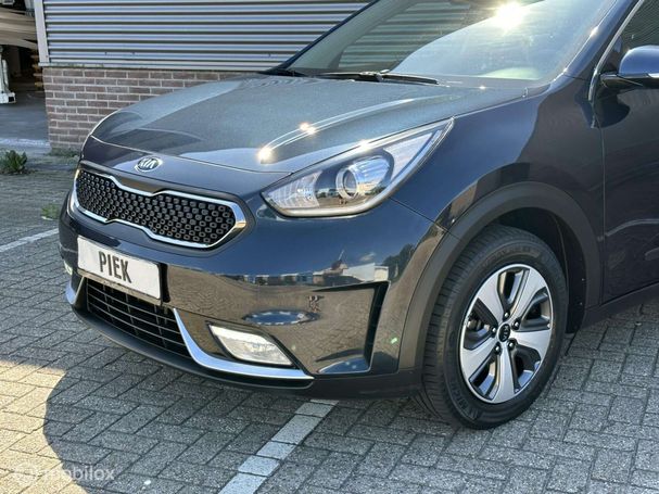 Kia Niro Hybrid 1.6 GDI 104 kW image number 2