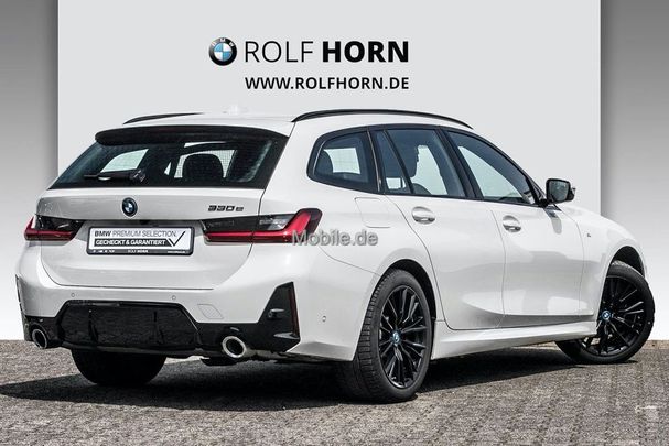 BMW 330 e Touring M Sportpaket 215 kW image number 2