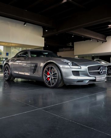 Mercedes-Benz SLS AMG Roadster 420 kW image number 1