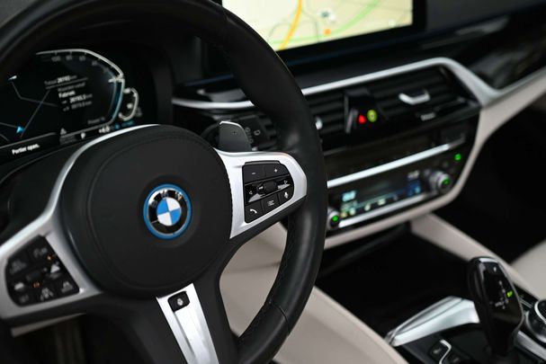 BMW 530 Touring xDrive 215 kW image number 28