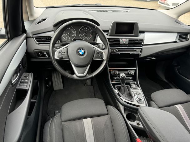 BMW 216i Active Tourer Advantage 75 kW image number 12