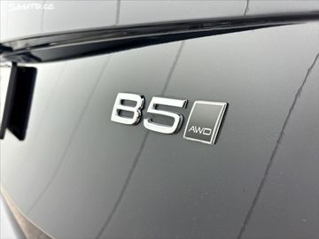 Car image 27