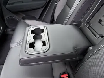 Car image 47
