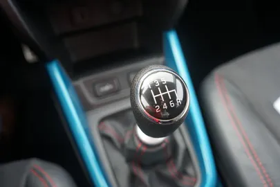 Car image 29