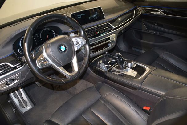 BMW 730d M Sport 195 kW image number 9