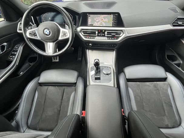 BMW 320d Touring M Sport xDrive 140 kW image number 13