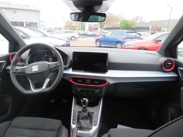 Car image 11