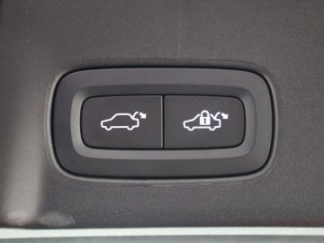 Car image 35