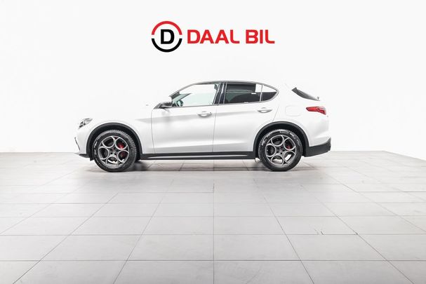 Alfa Romeo Stelvio 2.0 Turbo 206 kW image number 4