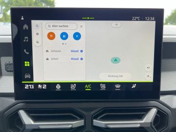 Car image 32