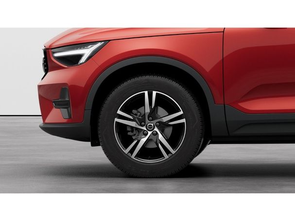 Volvo XC40 B3 Plus Dark 120 kW image number 5