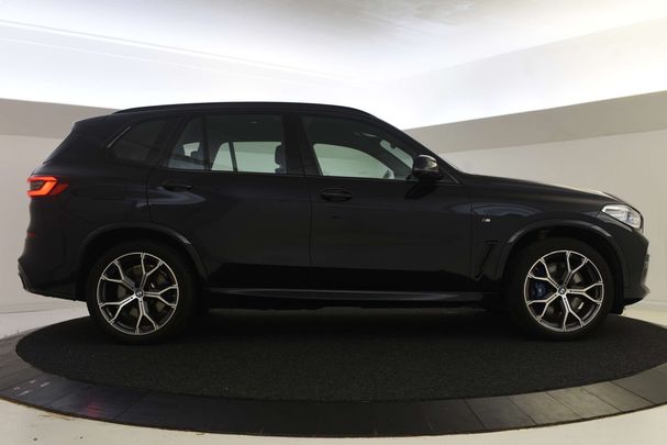 BMW X5 45e xDrive 290 kW image number 2