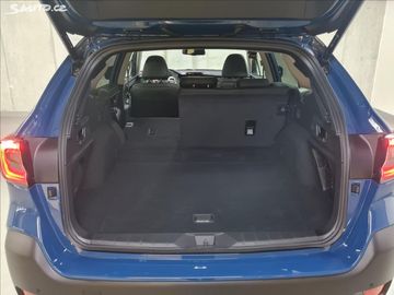 Car image 33