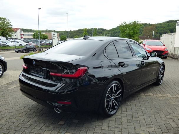 BMW 320d xDrive Sport Line 140 kW image number 6