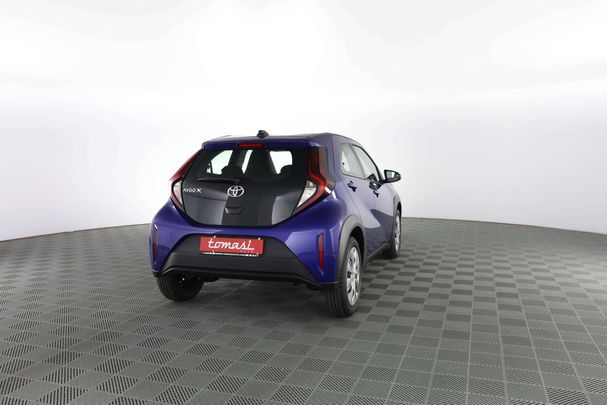 Toyota Aygo X 1.0 VVT-i CVT 53 kW image number 3