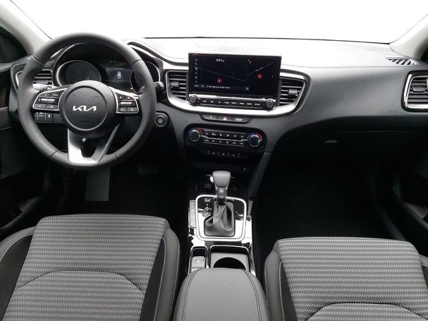 Kia Ceed 1.5 T-GDI Spirit DCT7 103 kW image number 8