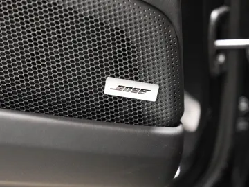 Car image 33