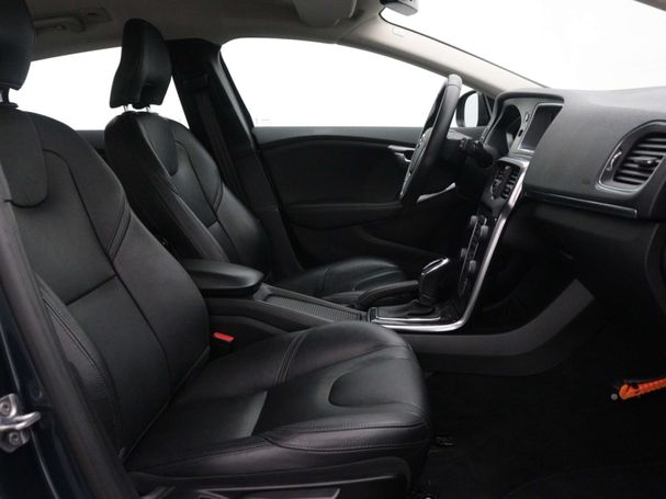 Volvo V40 T2 90 kW image number 12