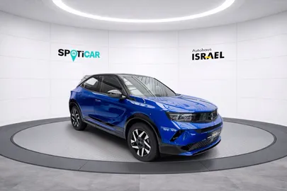 Car image 2