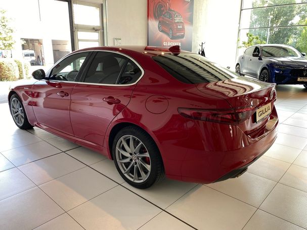 Alfa Romeo Giulia 2.0 Turbo Super 147 kW image number 8