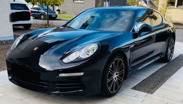 Porsche Panamera Turbo 228 kW image number 1