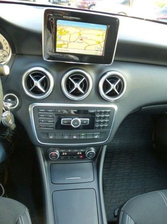 Mercedes-Benz A 180 BlueEFFICIENCY 90 kW image number 21