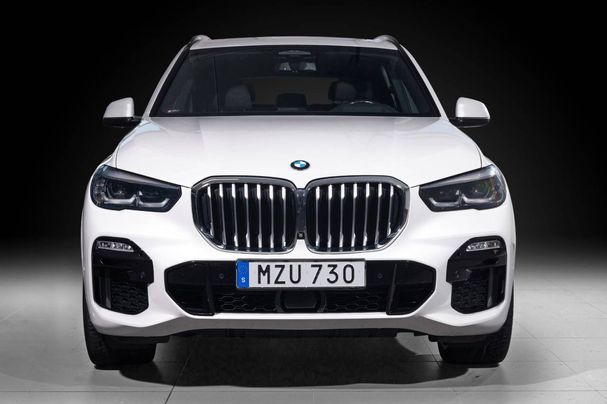 BMW X5 xDrive 250 kW image number 3