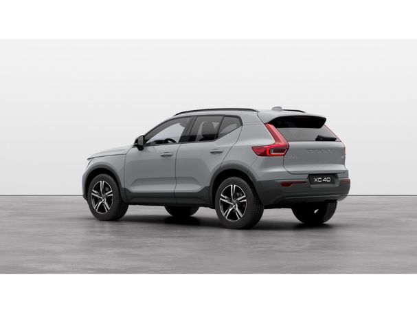 Volvo XC40 Plus Dark 120 kW image number 2