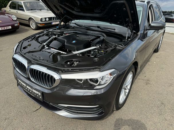 BMW 520i Touring 135 kW image number 14