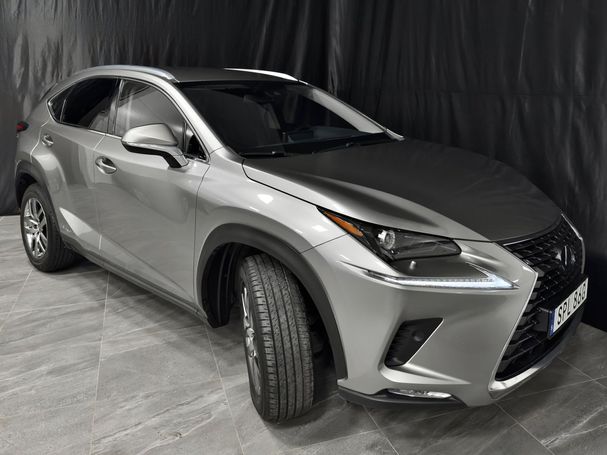 Lexus NX 300 h AWD 146 kW image number 5