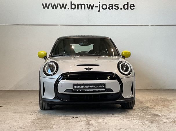 Mini Cooper SE Mini 135 kW image number 2