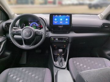 Car image 13