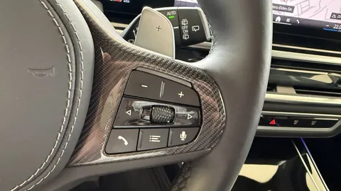 Car image 38