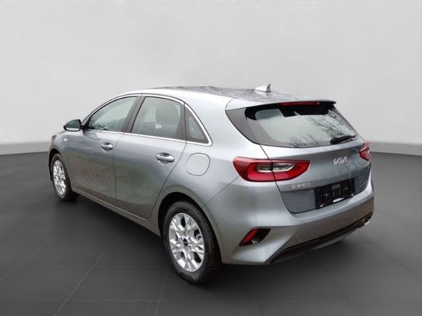 Kia Ceed 1.5 Vision DCT7 103 kW image number 3