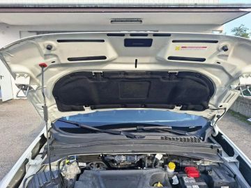 Car image 49