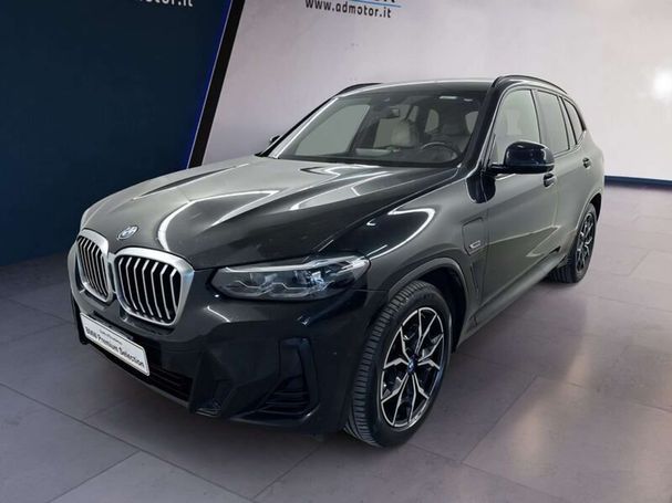 BMW X3 xDrive30e 215 kW image number 1