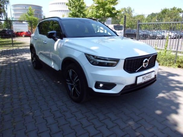 Volvo XC40 T5 Recharge 192 kW image number 2