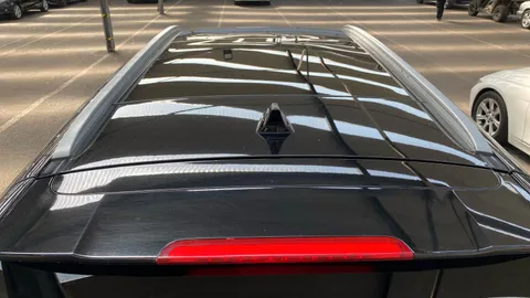 Car image 27