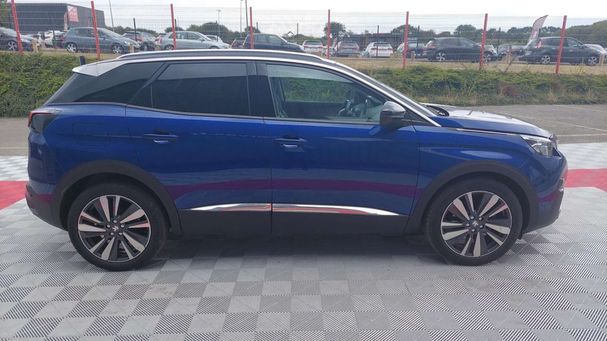 Peugeot 3008 BlueHDi 120 S&S Allure 88 kW image number 5