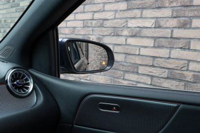 Car image 50