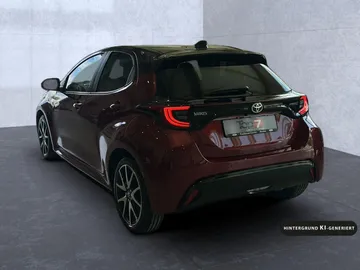 Car image 5