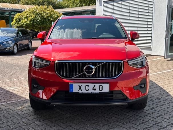 Volvo XC40 Recharge T4 Plus Bright 155 kW image number 3