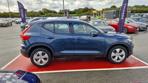 Volvo XC40 T3 120 kW image number 4