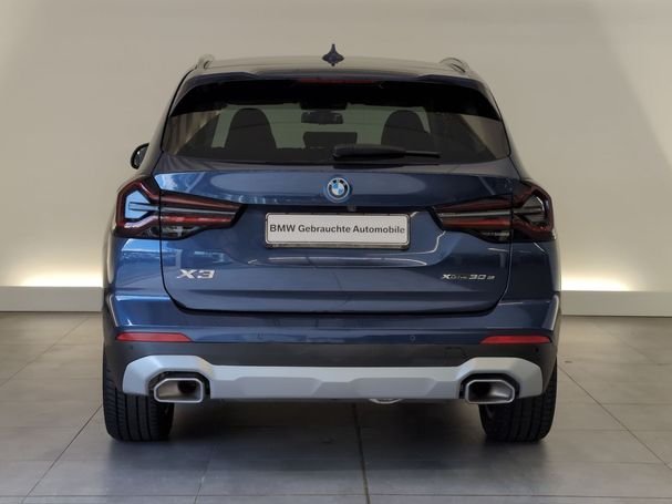 BMW X3 xDrive30e 215 kW image number 3