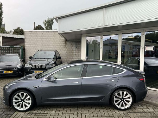 Tesla Model 3 Performance Long Range AWD 258 kW image number 4