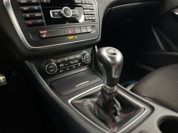 Car image 31